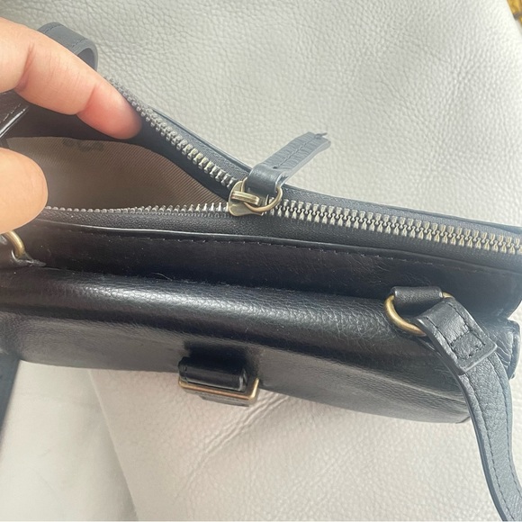 AMERICAN LEATHER BLACK LEATHER CROSSBODY BAG PRELOVED ADJUSTABLE STRAP - Picture 12 of 17